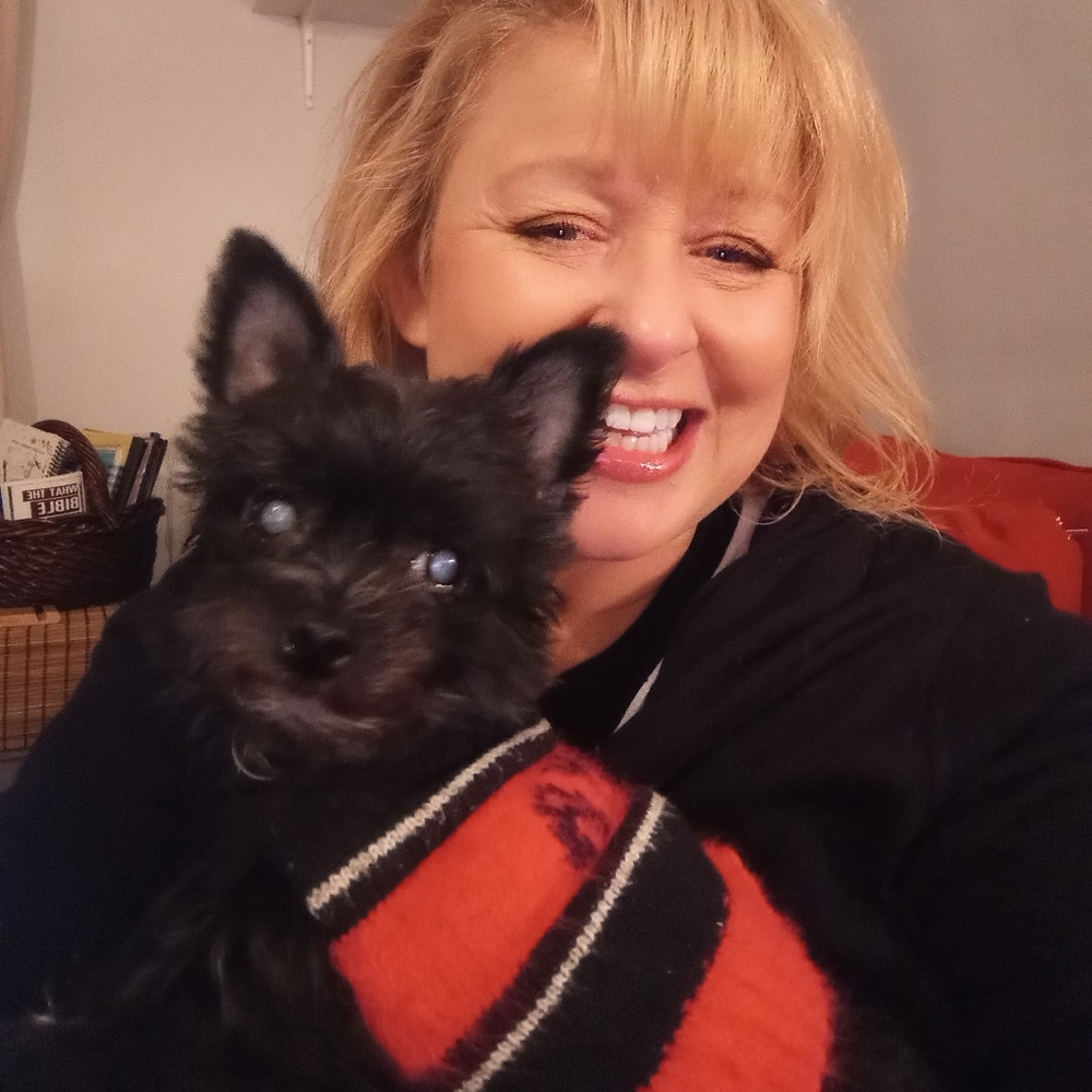 Meet your Posher, Kelly